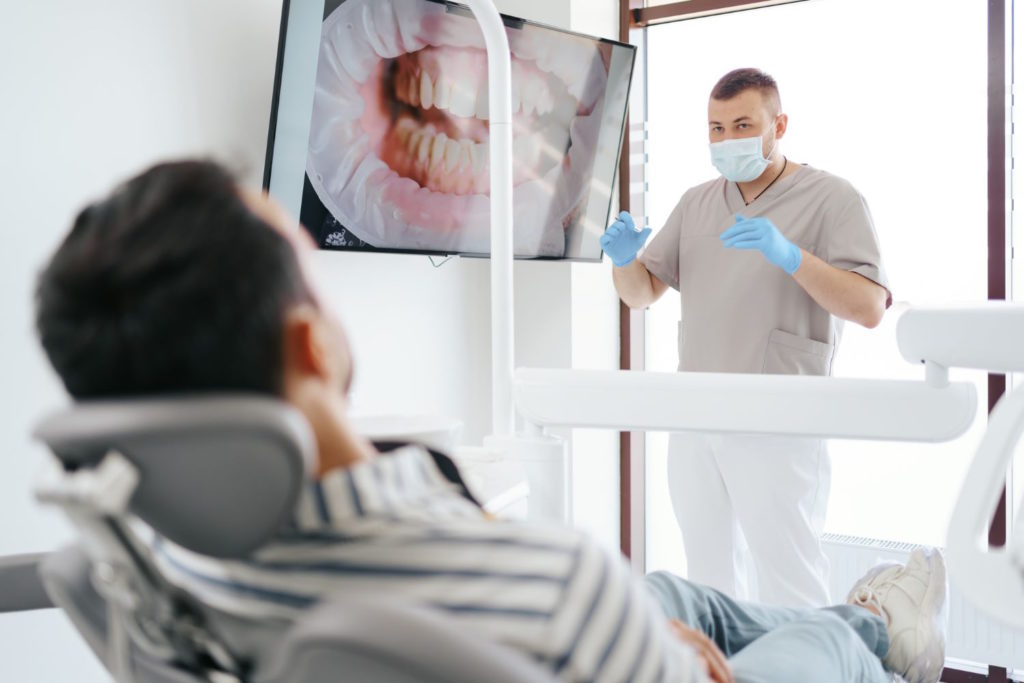 Nowatorskie metody leczenia endodontycznego dają pacjentom możliwość odzyskania pełnego uśmiechu i zdrowych zębów